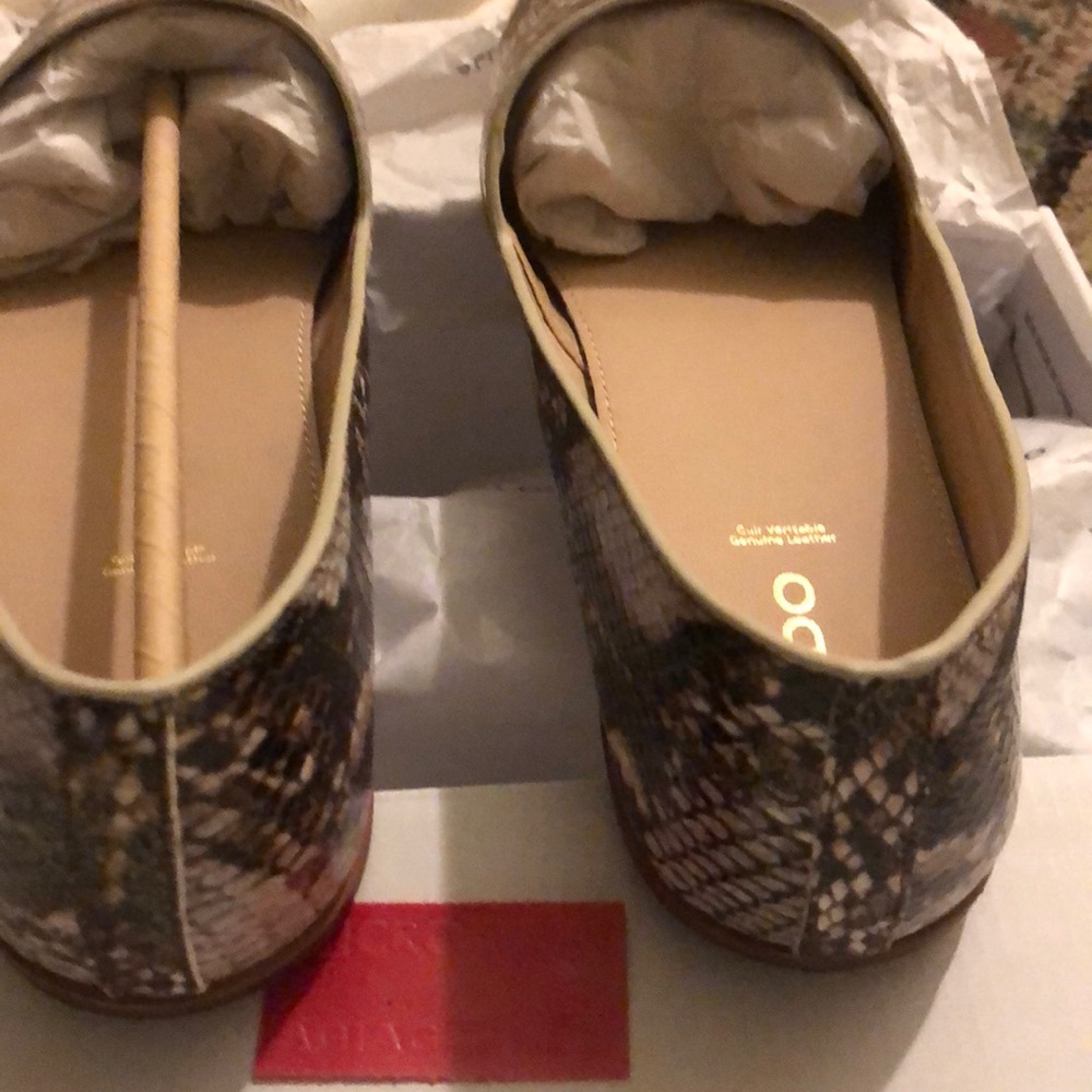 Women brand new light weight shoes - Picture 8 of 9